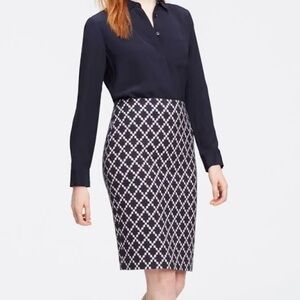 Ann Taylor - Navy and white diamond pencil skirt